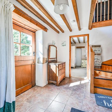 Polean Farm Cottages - With Free Animal Feeding And Pony Rides And Free Access To A Nearby Pool Лу Екстериор снимка