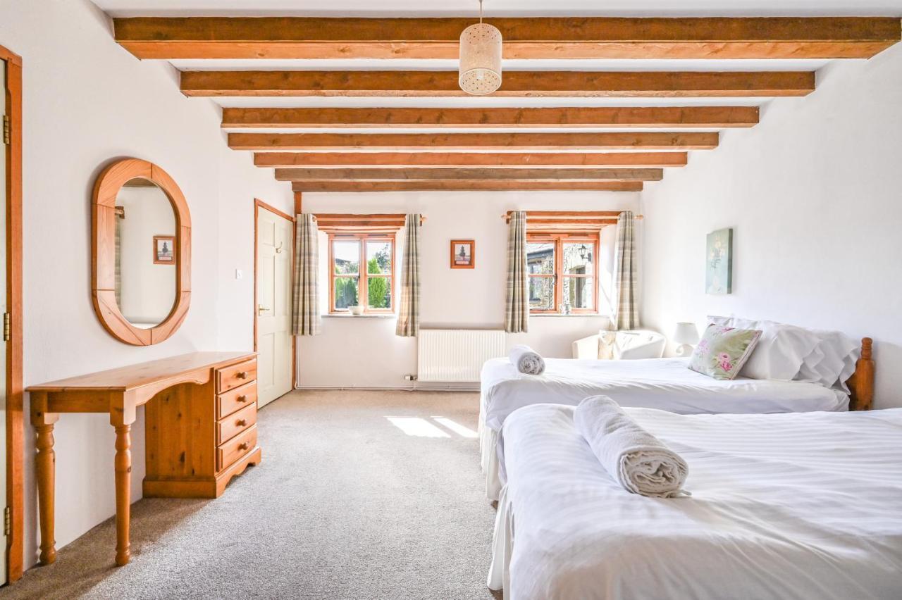 Polean Farm Cottages - With Free Animal Feeding And Pony Rides And Free Access To A Nearby Pool Лу Екстериор снимка