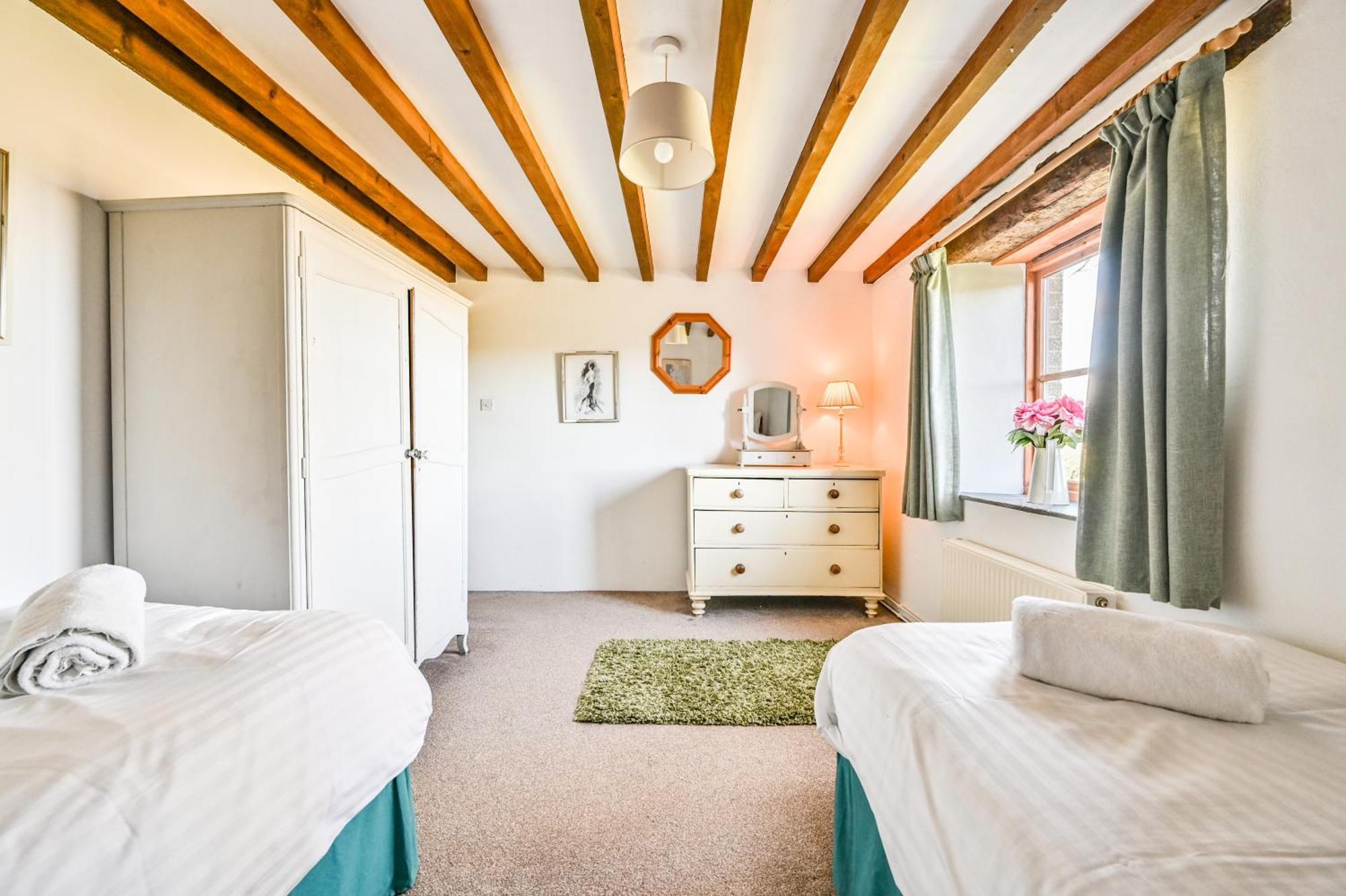 Polean Farm Cottages - With Free Animal Feeding And Pony Rides And Free Access To A Nearby Pool Лу Стая снимка